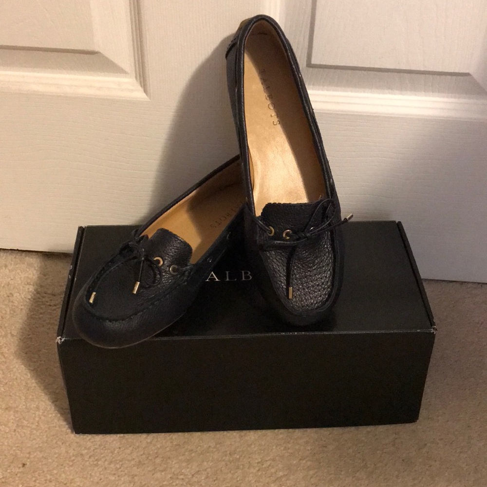 Talbots navy blue leather loafer